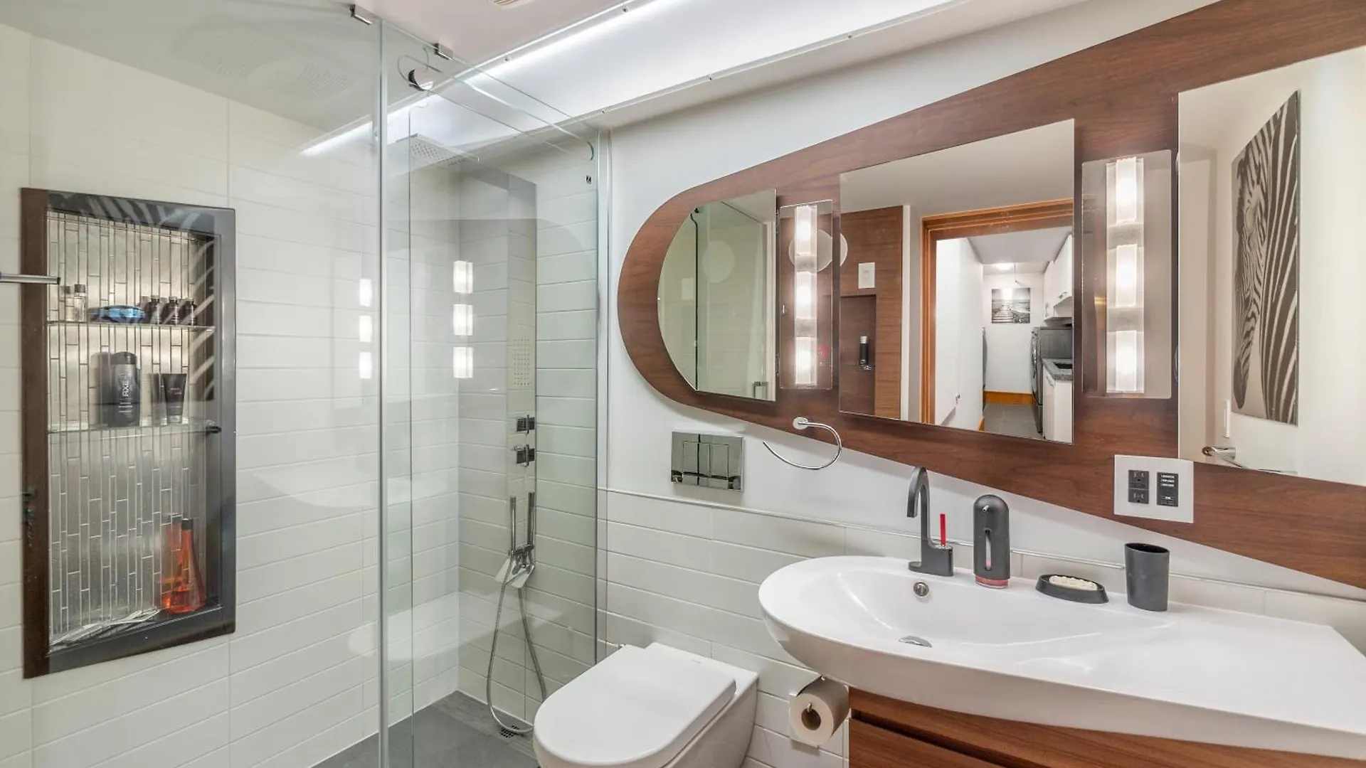 Villa Globalstay. Charming 3 Bedroom House In North York Vaughan Canada